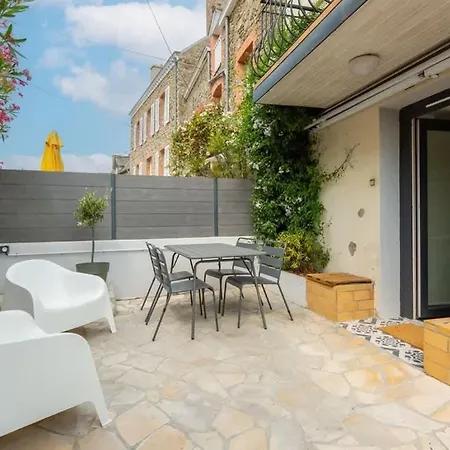 Saint Alexandre - Jolie Maison Atypique -terrasse בית נופש דינאר